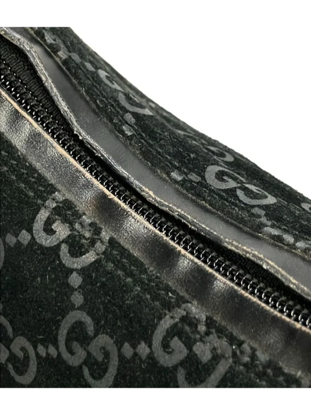 Gucci Shoulder Bag GG Suede